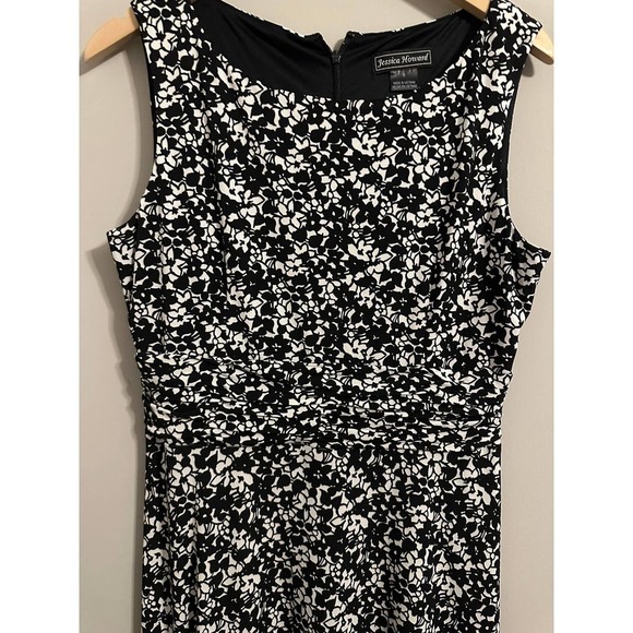 JESSICA H Black Sleeveless Dress Floral  - Size 8 - Picture 2 of 3